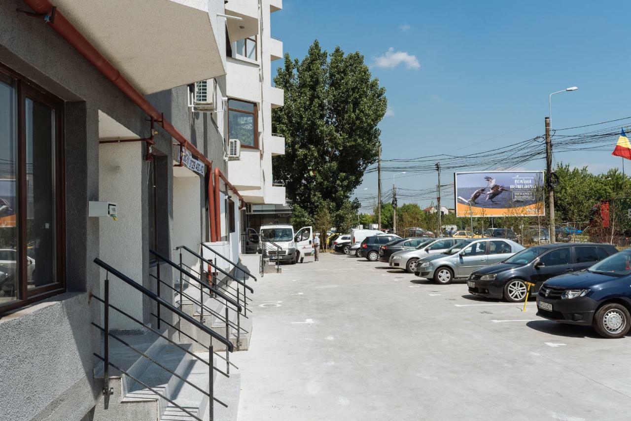 Luxury Flat 9 Near Metro Apartment Bucharest Exterior photo